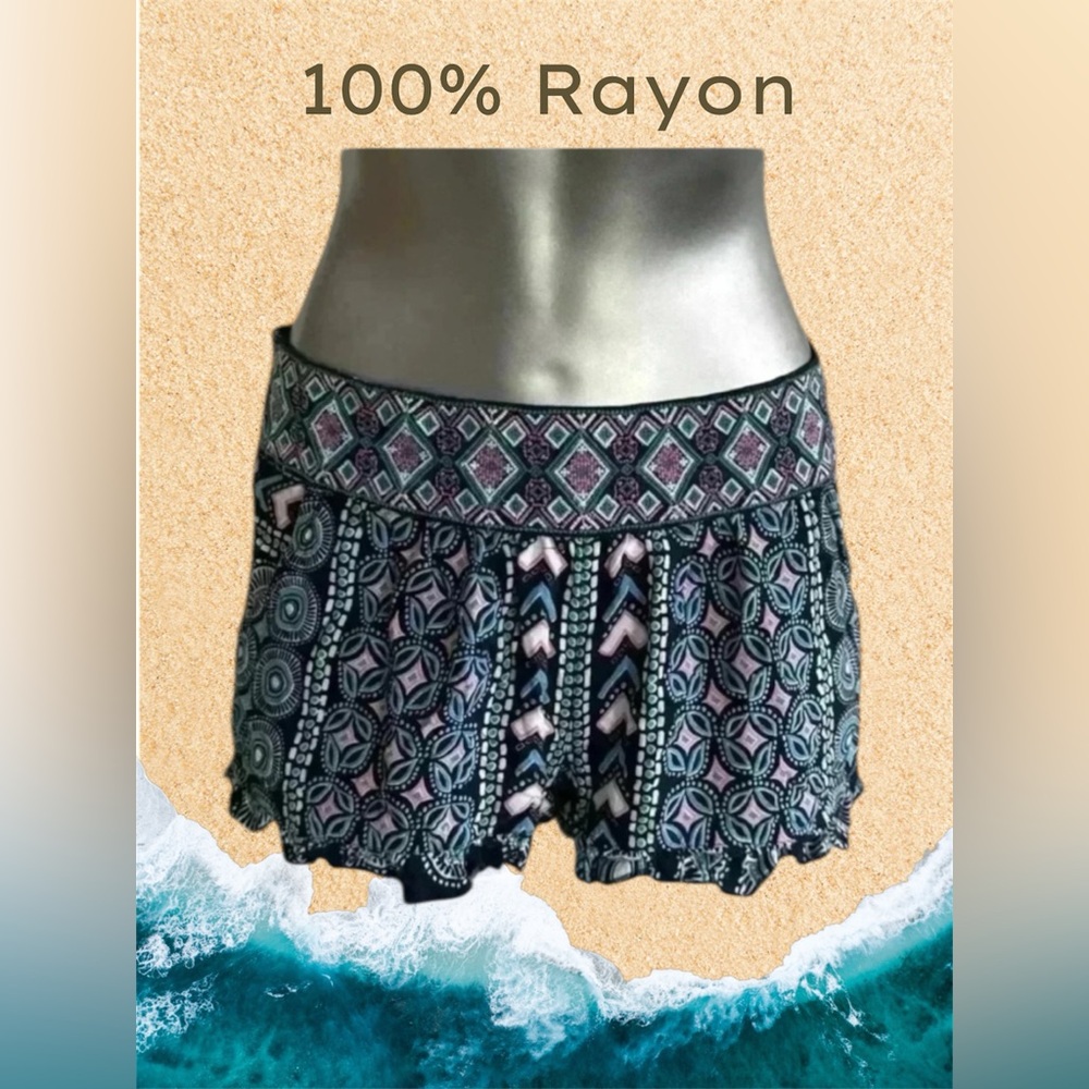 2 for $30 ✅Rayon Printed Shorts